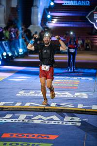 BIB: 100
                            <button type="button" onclick="openModal(22752683)" class="btn btn-primary btn-sm float-right btn-popup" data-toggle="modal" data-target=".modal-high-quality">
                        <i class="fas fa-shopping-cart"></i> Add to Cart
                    </button>
                                            <button type="button" onclick="isThisMe(22752683, true)" class="btn btn-success btn-sm float-right btn-popup btn-isme hidden" data-toggle="tooltip" data-placement="bottom" title="นี่คือรูปของคุณใช่ไหม คลิกที่นี่เพื่อเอาเข้าอัลบั้ม">
                        <i class="fas fa-plus"></i> Add to album
                    </button>
                    <button type="button" onclick="isThisMe(22752683, false)" class="btn btn-warning btn-sm float-right btn-popup btn-isnotme hidden">
                        <i class="fas fa-ban"></i> Remove from album
                    </button>